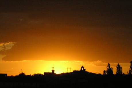 Puesta de sol desde el camino de Narros (agosto 2007)